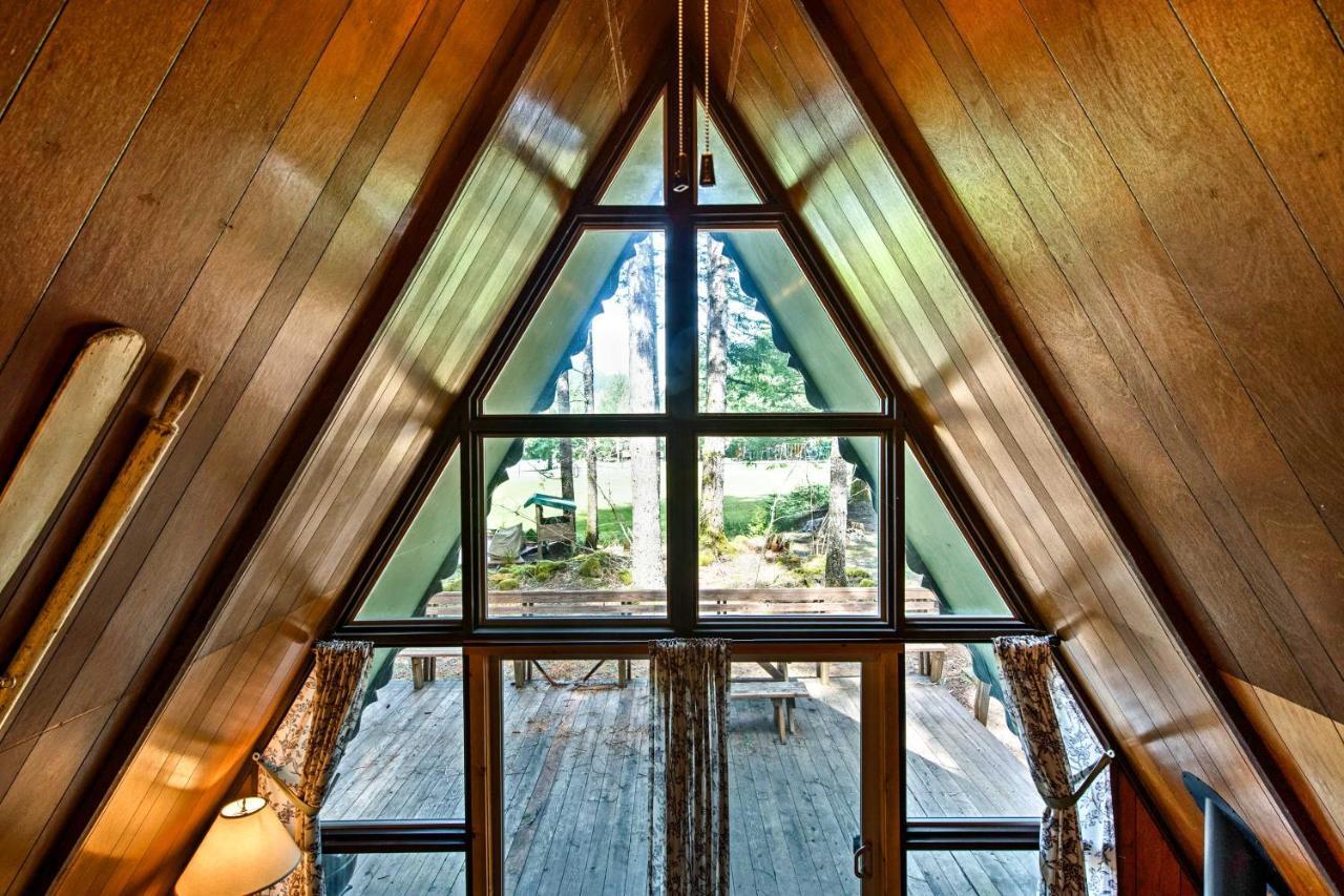Serene Washington Escape With Deck And Mountain Views! Packwood Eksteriør billede